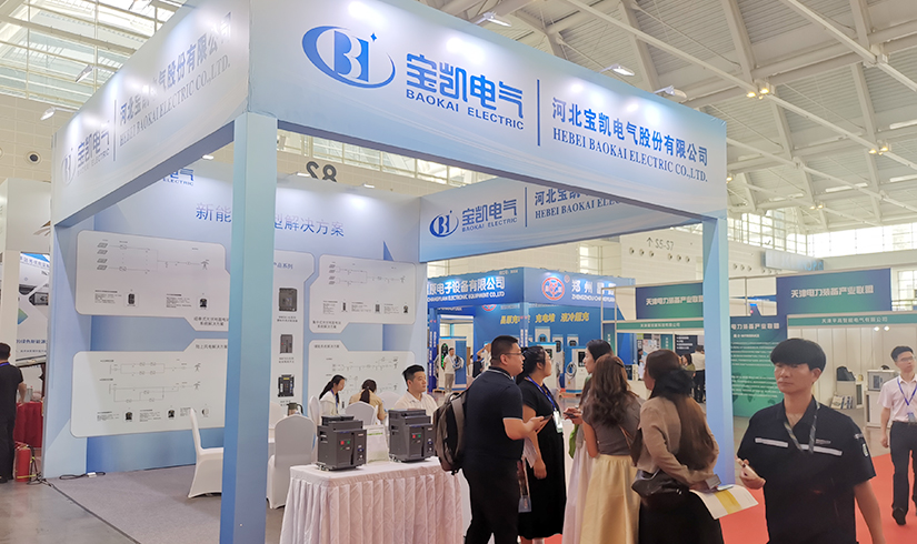 暴击行业天花板！jinnianhui今年会电气硬核技术亮相天津清洁能源展，引央视记者及能源产业巨头现场“挖宝”